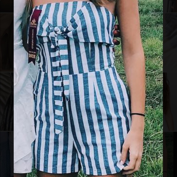 Princess Polly Striped Romper - Picture 1 of 2
